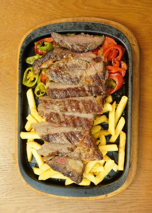 Harman Restaurant yemek sunumu